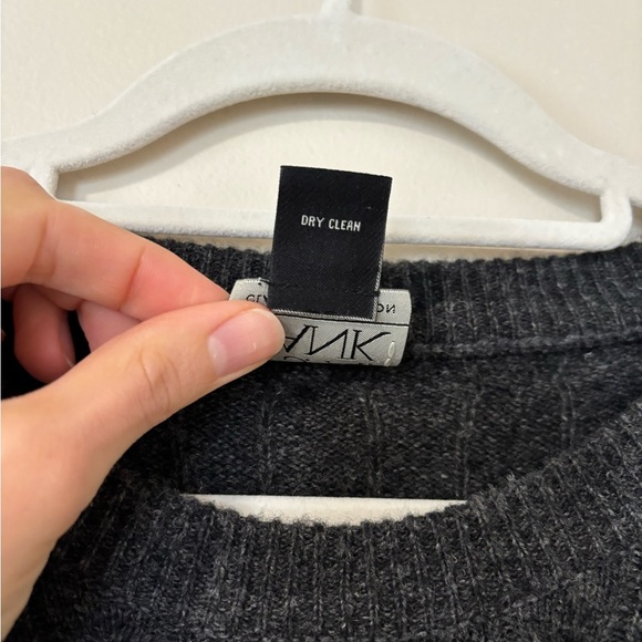 Jos. A Bank Oversized Dark Gray Cable Knit Slouchy Fisherman Lambs Wool Sweater - Picture 5 of 11